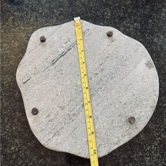 Solid Gray Stone Plate Tray Gold Inlay Design - Picture 3 of 3